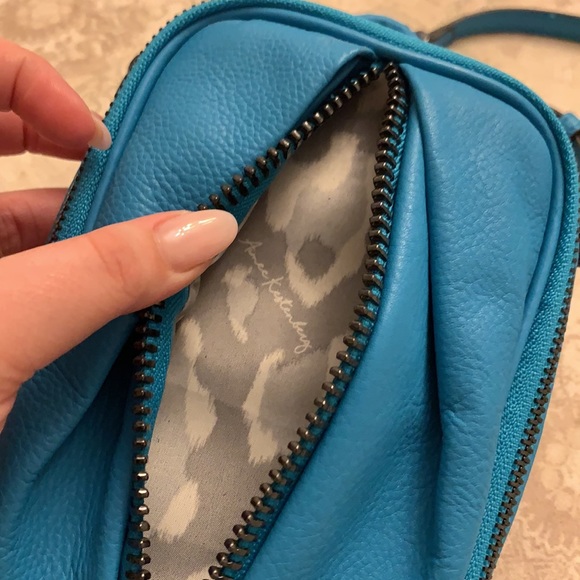🦕NWOT 🦕Leather Aimee Kestenberg Aqua/Teal Crossbody Bag! - Picture 3 of 16